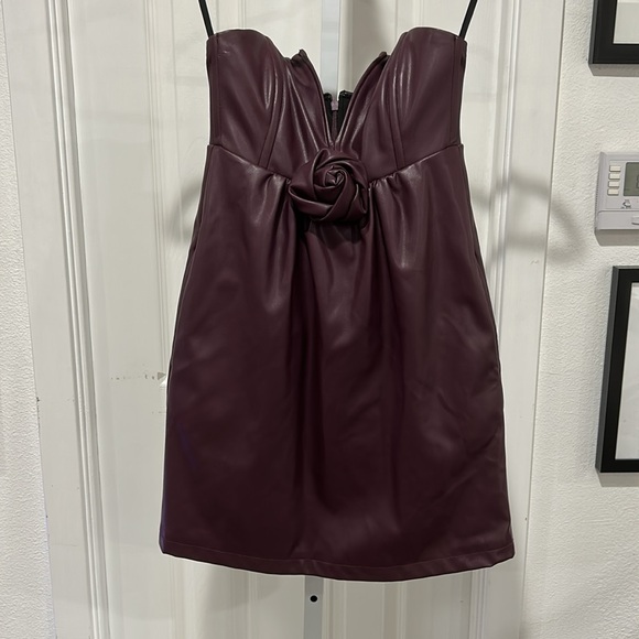 ASHLEY PARK x RTR Voila Vegan Leather Dress - Picture 5 of 11